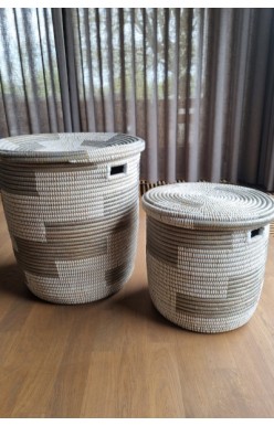 Afrikaanse wasmand platte deksel grijs wit